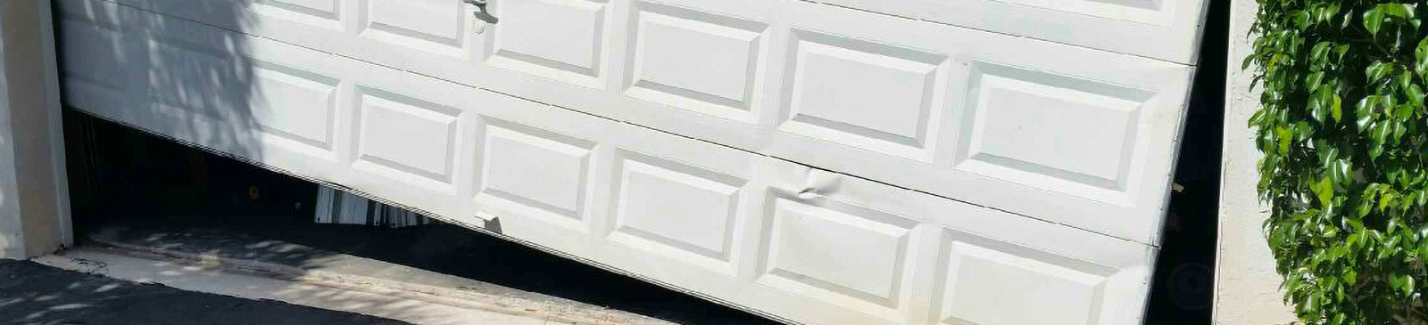 Garage Door Off Track Repair North Saint Paul
